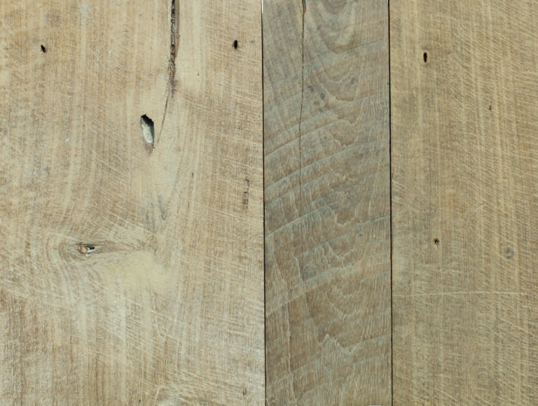 Plancher ancien Teck naturel brossé