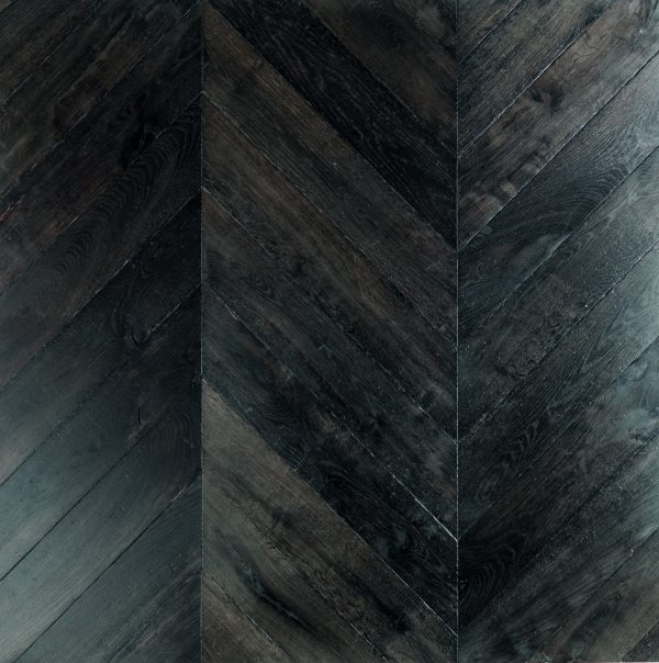 Plancher vieilli Parquets décoratifs Point de Hongrie - Chevron - 7e