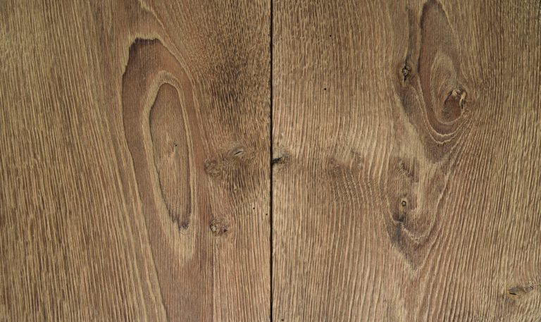 Aged flooring Cottage collection Washed out cognac