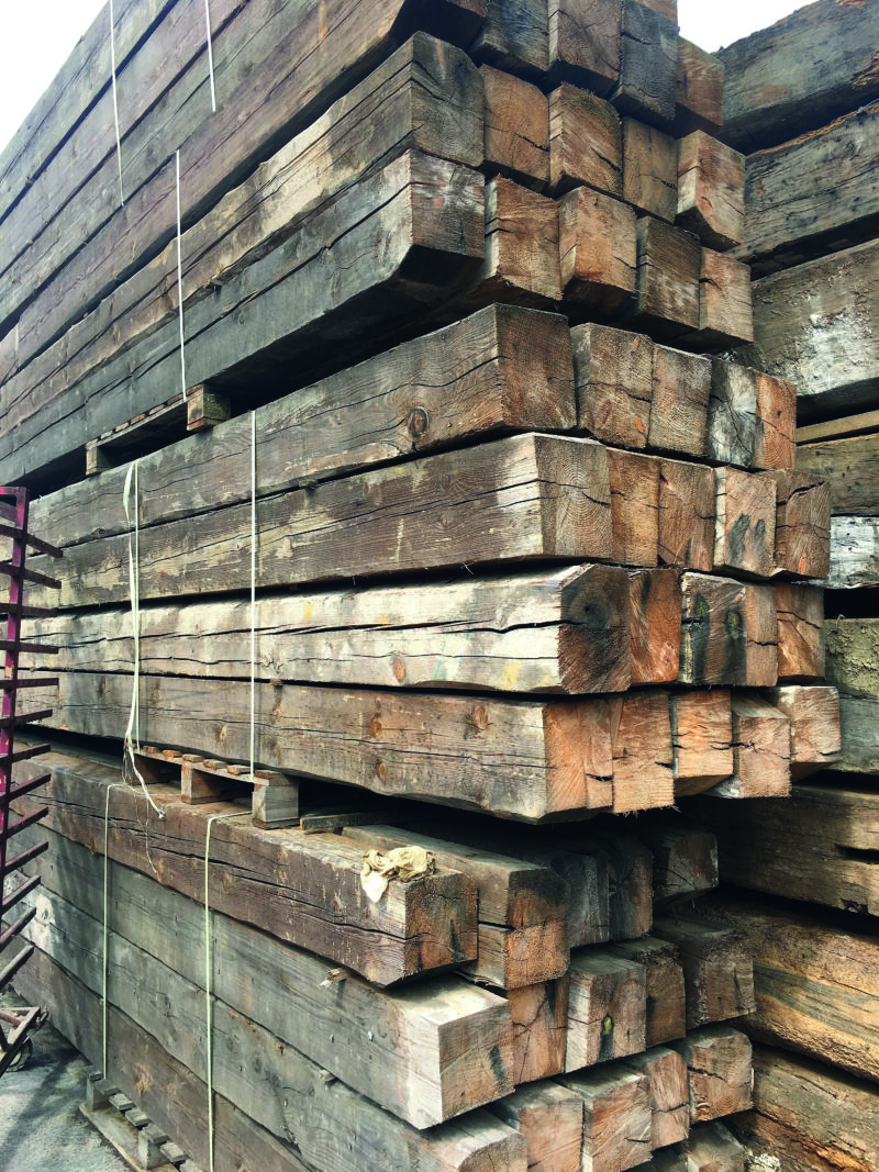 European beams ans logs Oak beams