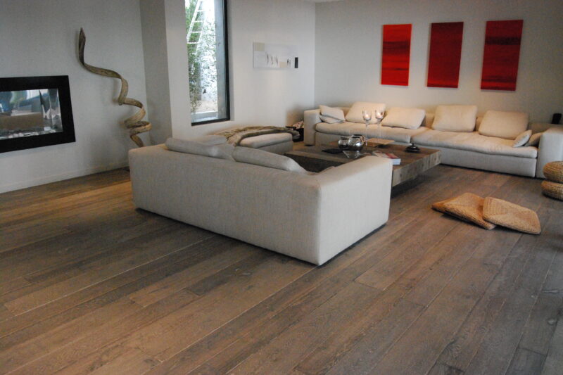 Aged flooring Château Collection Dark grey