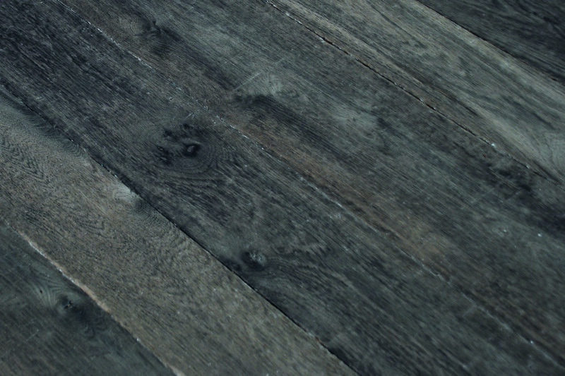 Aged flooring Château Collection Dark grey