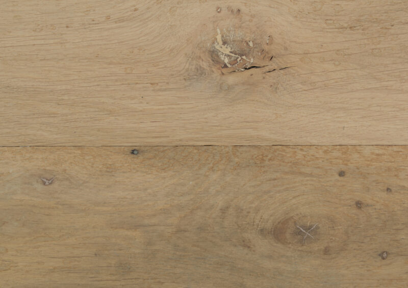 Oak flooring – Heart of XVIIIth Semi massive – 11,30 m2 – 54